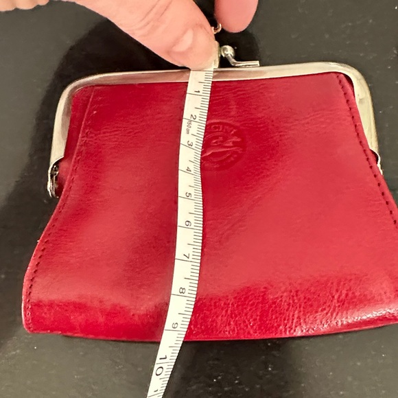 Vintage Kisslock Coin Purse Red Genuine Leather SO AUTHENTICALLY VINTAGE. - Picture 7 of 9